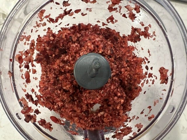 Cranberries pulled in food processor